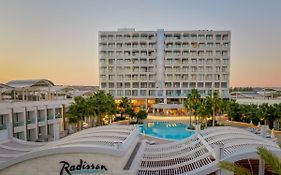 Radisson Beach Resort Larnaca